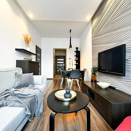 Modern Design, Heart Of Wroclaw! Parking, Near Tram Apartment Exterior photo